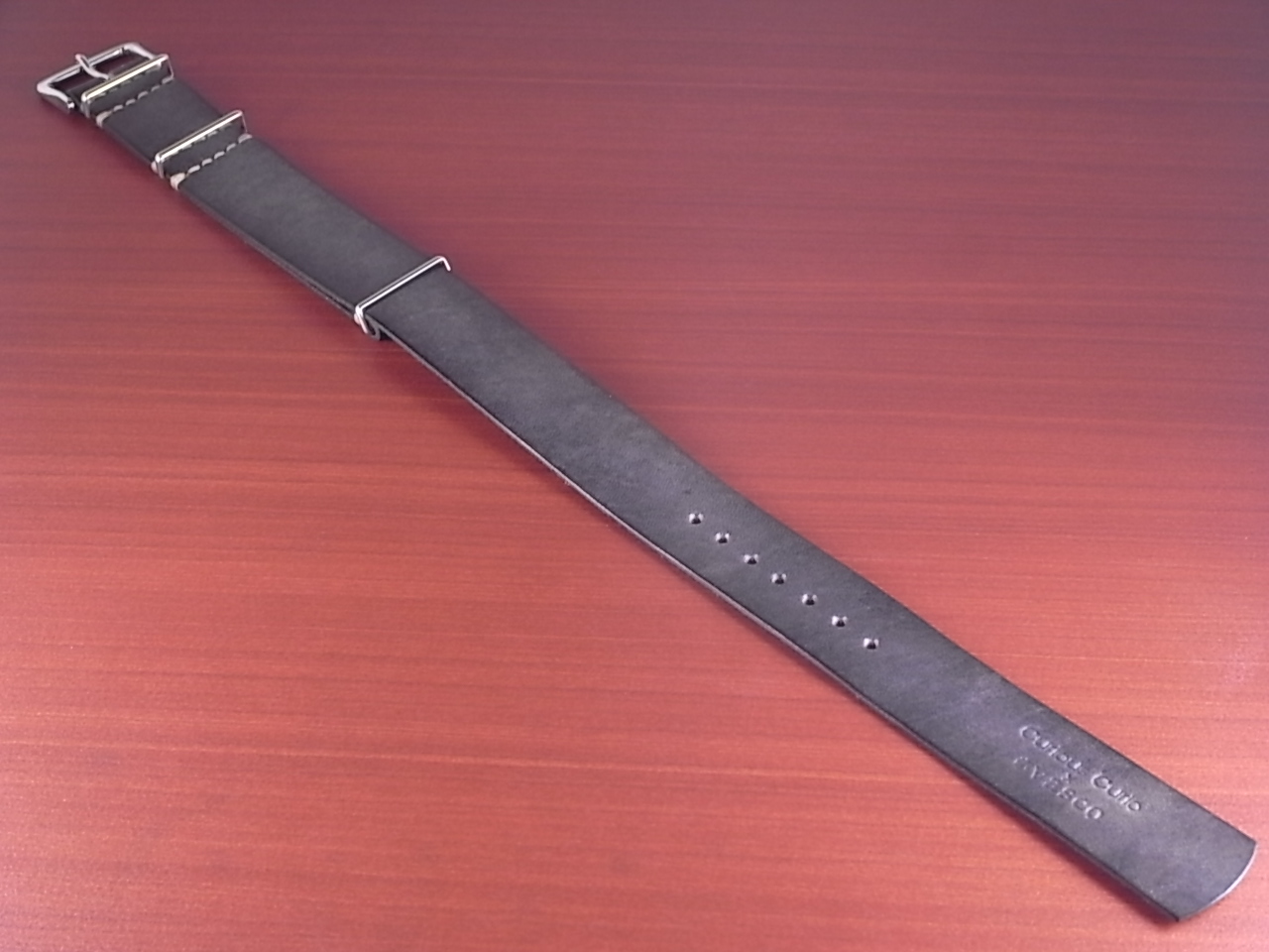 C × V 牛ヌメ革ベルト NATO グレー 18、20mm CBV-04Naのメイン写真