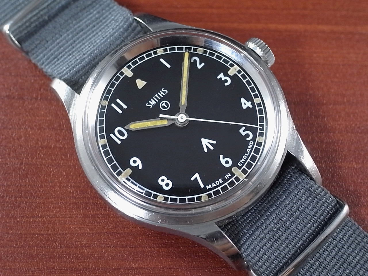 SMITH W10 イギリス軍用時計35ミリ - 時計