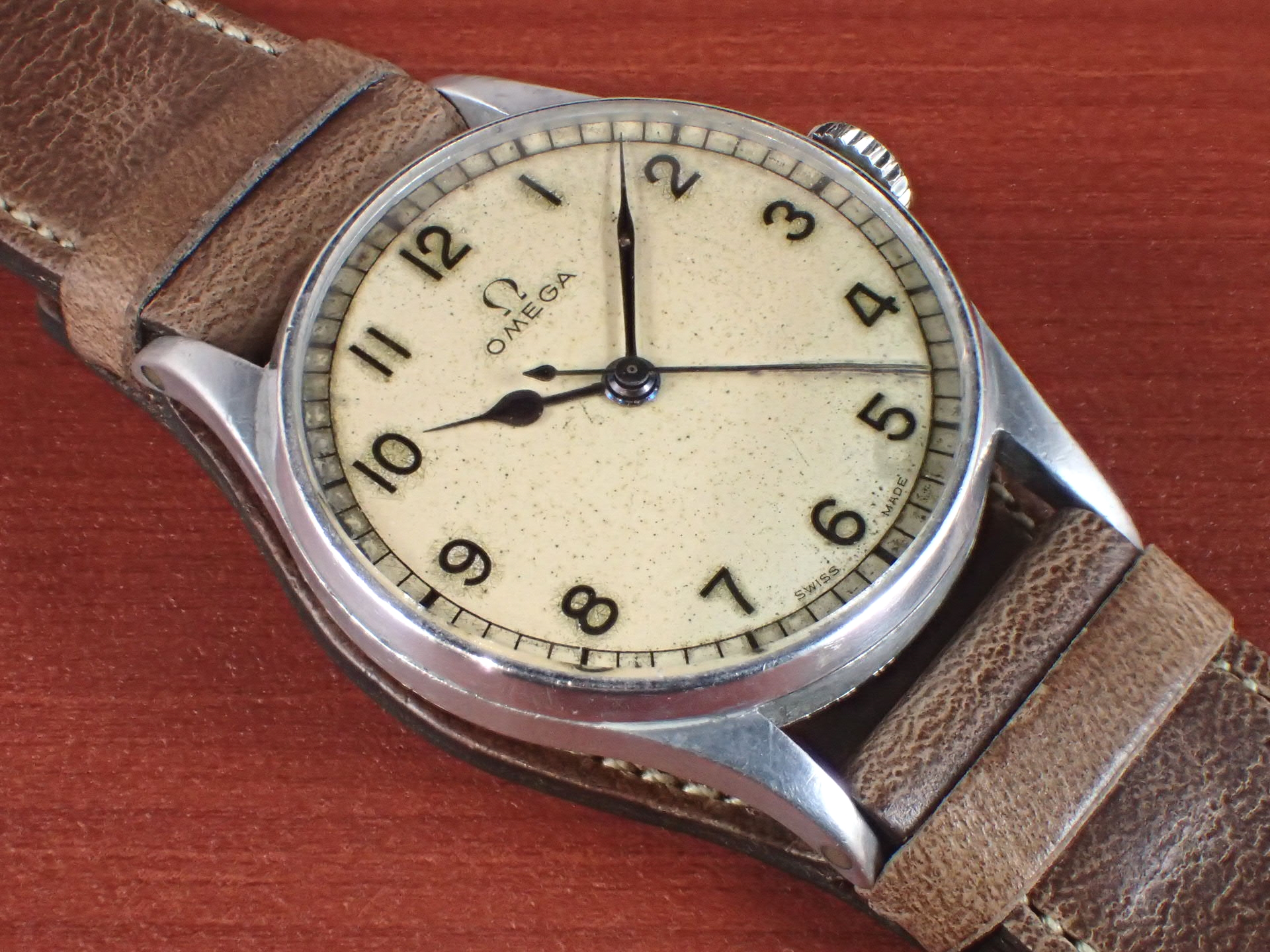 激安直営店 OMEGA オメガ 手巻時計 イギリス空軍 6B/159 可動 腕時計 