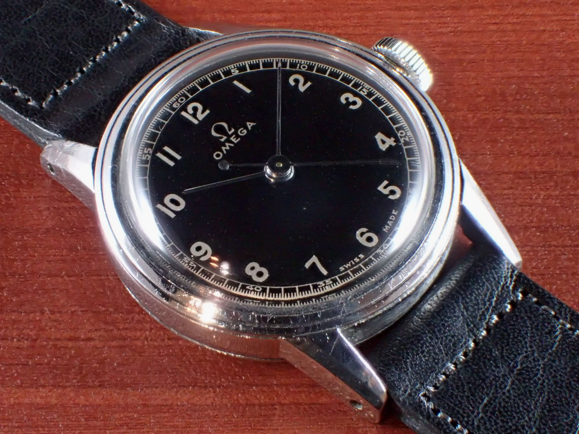 オメガ Cal.23.4 SC ブラックミラーダイアル 1940年代 | VINTAGE WATCH