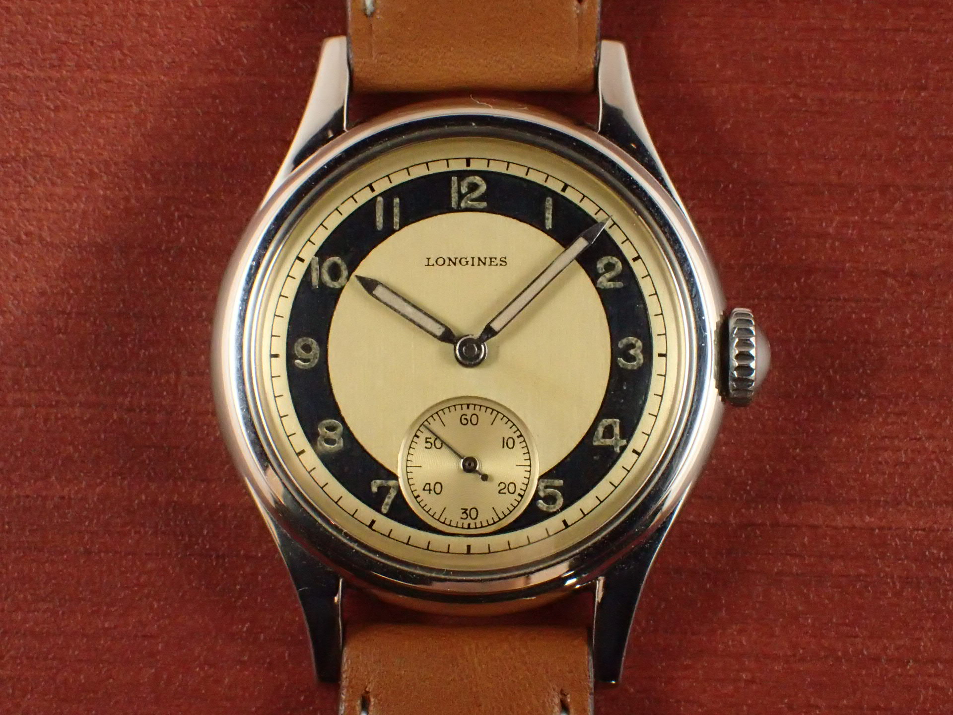 レオナ SAXONIA OUTSIZE DATE - 381.029 | A. Lange & Söhne
