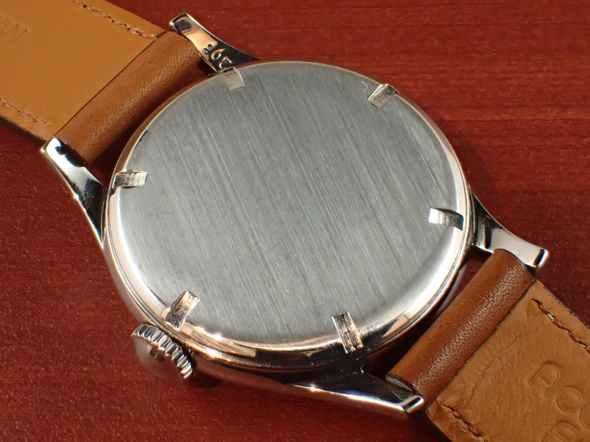 レオナ ロンジン ブルズアイ Cal.12.68Z ブラック/カッパー 1950年代