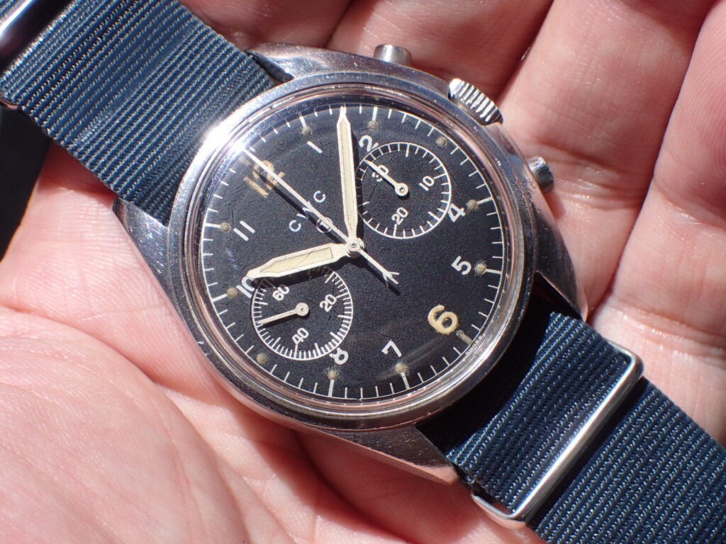 CWC FAB FOUR イギリス海軍 0552 クロノグラフ Cal.Valjoux7733 1970年代 | VINTAGE WATCH |  Curious Curio（キュリオスキュリオ）